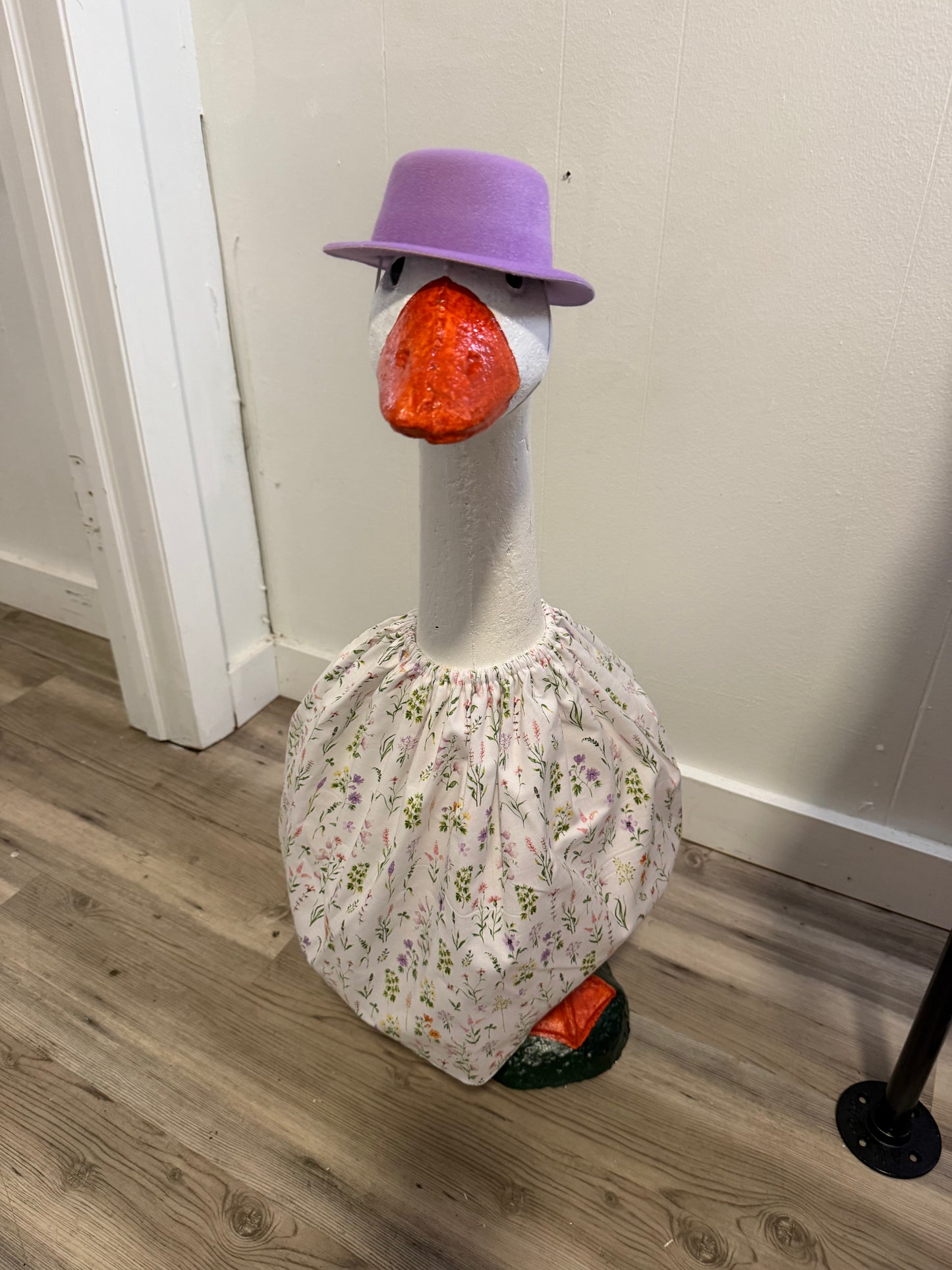 Spring Wildflower print outfit with Purple Top Hat.